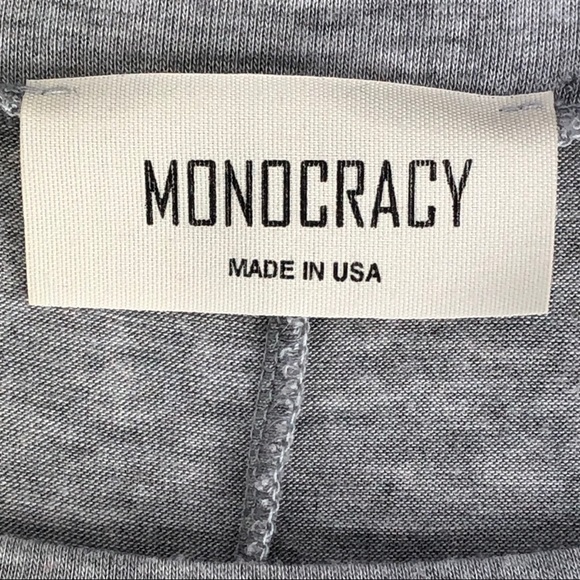 MONOCRACY | Gray Cropped Graphic T-Shirt - Picture 3 of 4